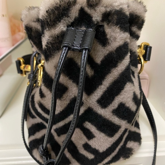 Fendi Zucca Shearling Mon Tresor - Picture 4 of 12